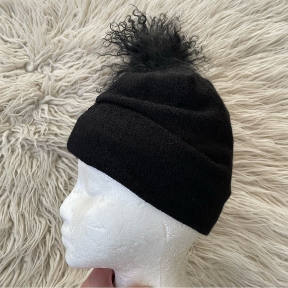 ARAE Black Freya Boiled Wool Polar Fleece Mongolian Fur Pom Pom Beanie Hat OS - Picture 2 of 8
